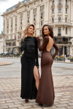 Nyitott hátú ruha barna színben