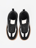 Fekete női sneakers fehér részletekkel