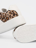 Fehér színű leopárdmintás sneaker cipő