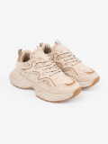 Világosbézs színű női platform sneaker cipő