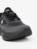 Könnyű fekete színű sneaker cipő szellős felsőrésszel