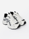 Fehér-fekete színű kényelmes sneaker cipő hálós anyaggal
