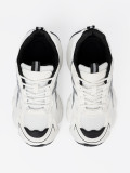Fehér-fekete színű kényelmes sneaker cipő hálós anyaggal
