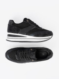 Fekete színű sneaker cipő fényes részletekkel