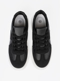 Klasszikus fekete színű sneaker cipő vastag talppal