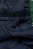Kék színű parka kockás részletekkel
