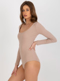 Beige csíkos body kerek nyakkivágással