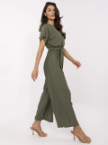Stílusos khaki overall rövid ujjakkal