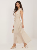 Bézs színű bővülő midi ruha övvel