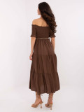 Barna színű off-shoulder fazonú midi ruha