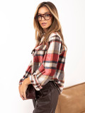 Piros színű kockás ing zsebekkel