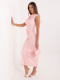Elegáns rózsaszínű ujjatlan midi ruha