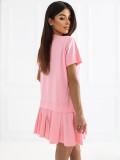 Világos rózsaszín bővülő mini ruha rövid ujjal