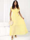 Sárga színű bővülő midi ruha övvel