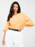 Elegáns narancssárga színű pulóver 3/4-es ujjakkal és fodorral
