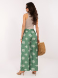 Zöld színű palazzo nadrág övvel