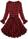 Piros színű A-vonalú kockás ruha