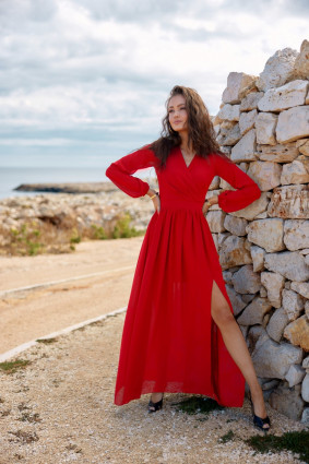 Hátul megkötős hosszú ujjú sifon maxi ruha  – piros színű