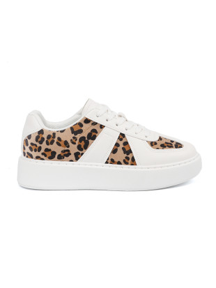 Fehér színű leopárdmintás sneaker cipő