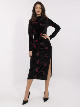 Elegáns midi ruha hosszú ujjakkal