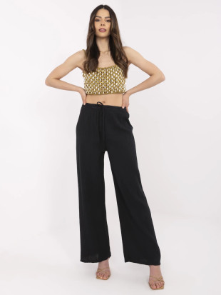 Stílusos fekete színű nadrág