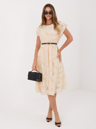 Bézs színű bővülő midi ruha övvel