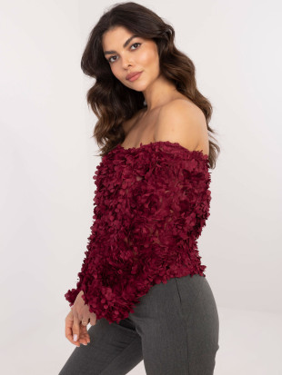 Elegáns bordó színű off-shoulder blúz