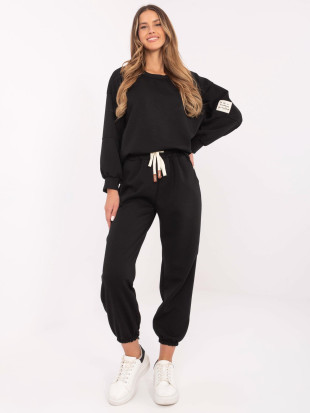 Stílusos fekete színű szett