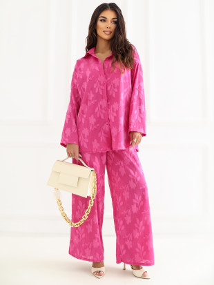 Rózsaszínű szett inggel és nadrággal