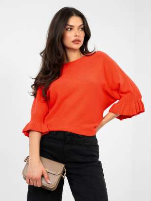 Elegáns korallszínű pulóver 3/4-es ujjal és fodorral