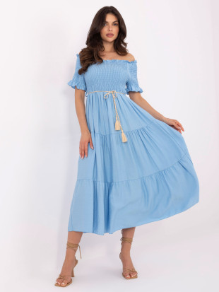 Kék színű off-shoulder fazonú midi ruha
